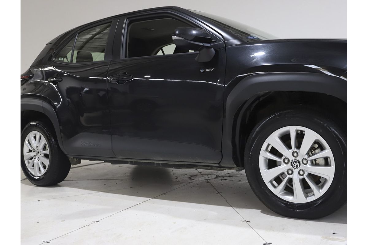 Yaris Cross Hybrid GX 1.5L Auto CVT Hatch 4A46680 001
