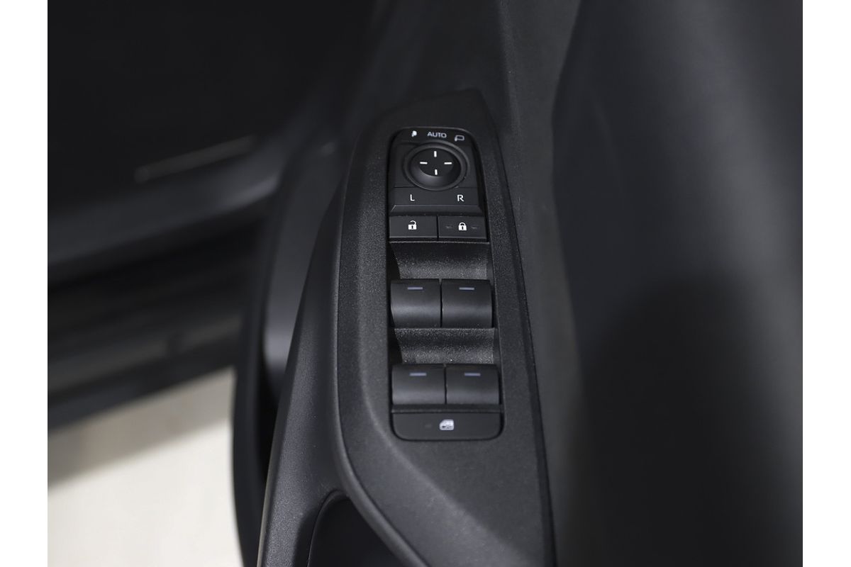 Yaris Cross Hybrid GX 1.5L Auto CVT Hatch 4A46680 001