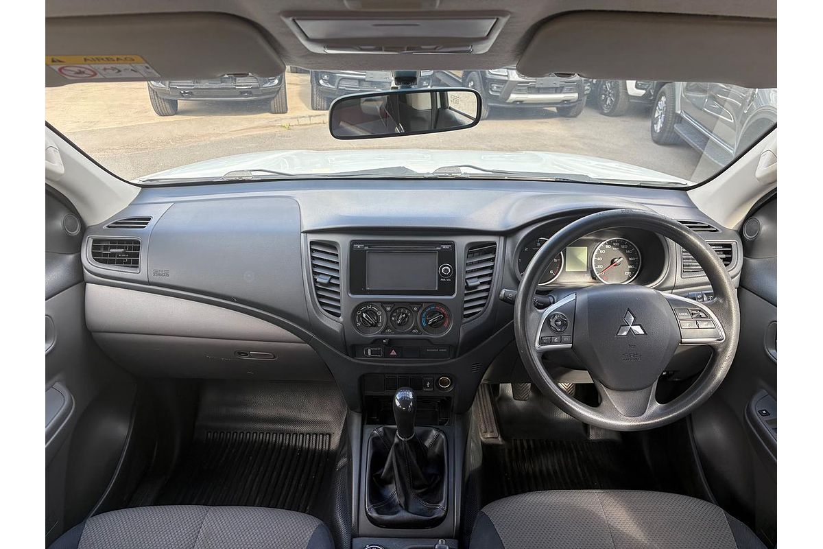 2016 Mitsubishi Triton GLX+ MQ 4X4