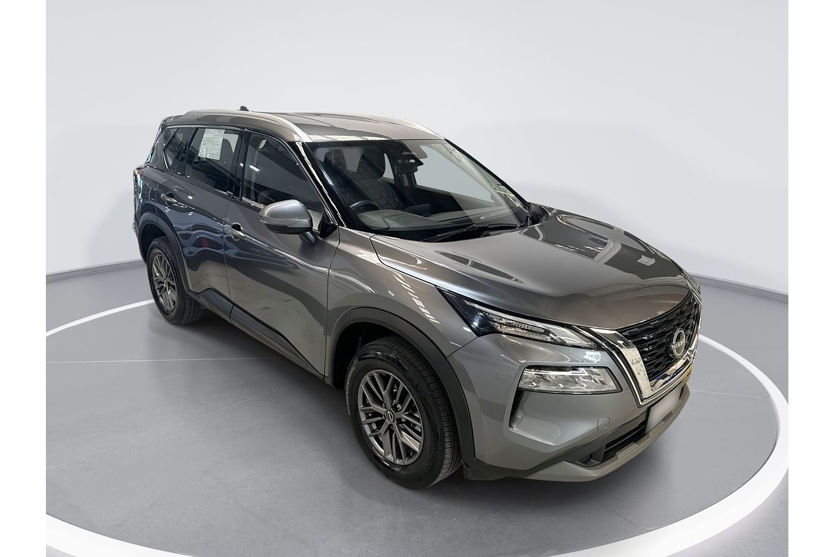2025 Nissan X-TRAIL ST T33