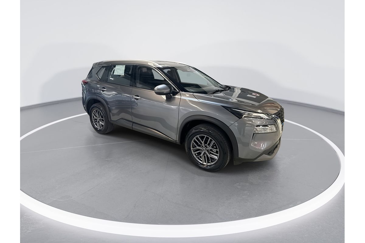 2025 Nissan X-TRAIL ST T33