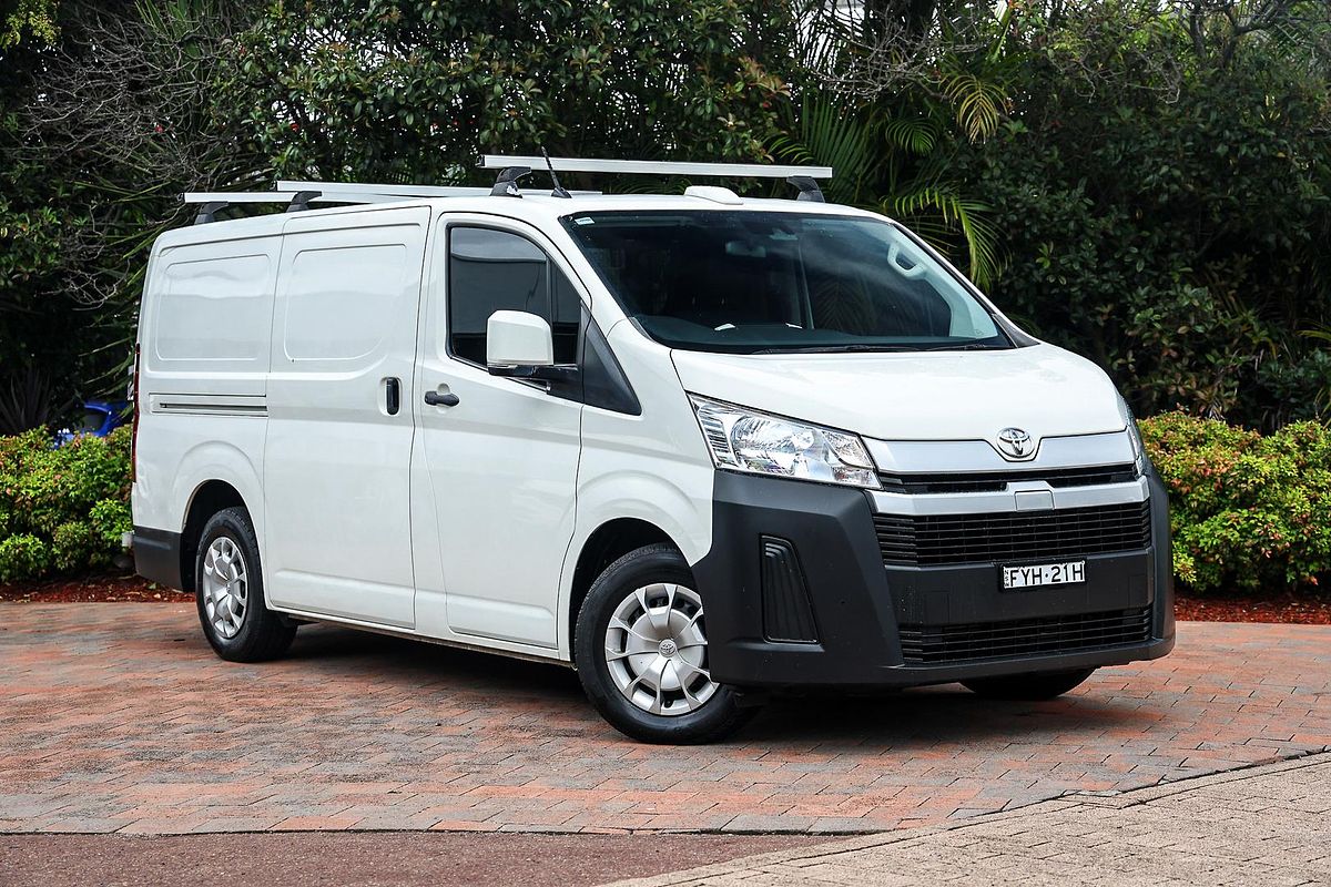 2022 Toyota Hiace GDH300R LWB