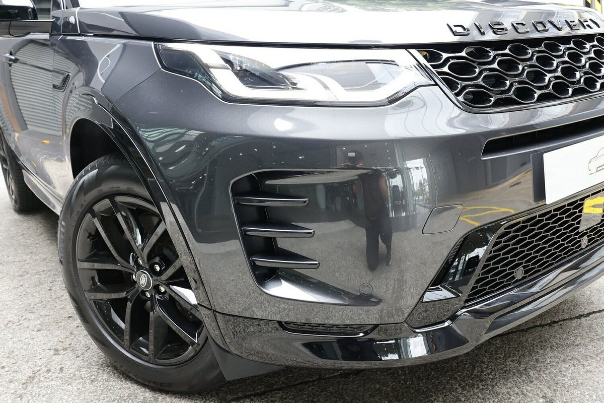 2025 Land Rover Discovery Sport P250 Dynamic SE L550