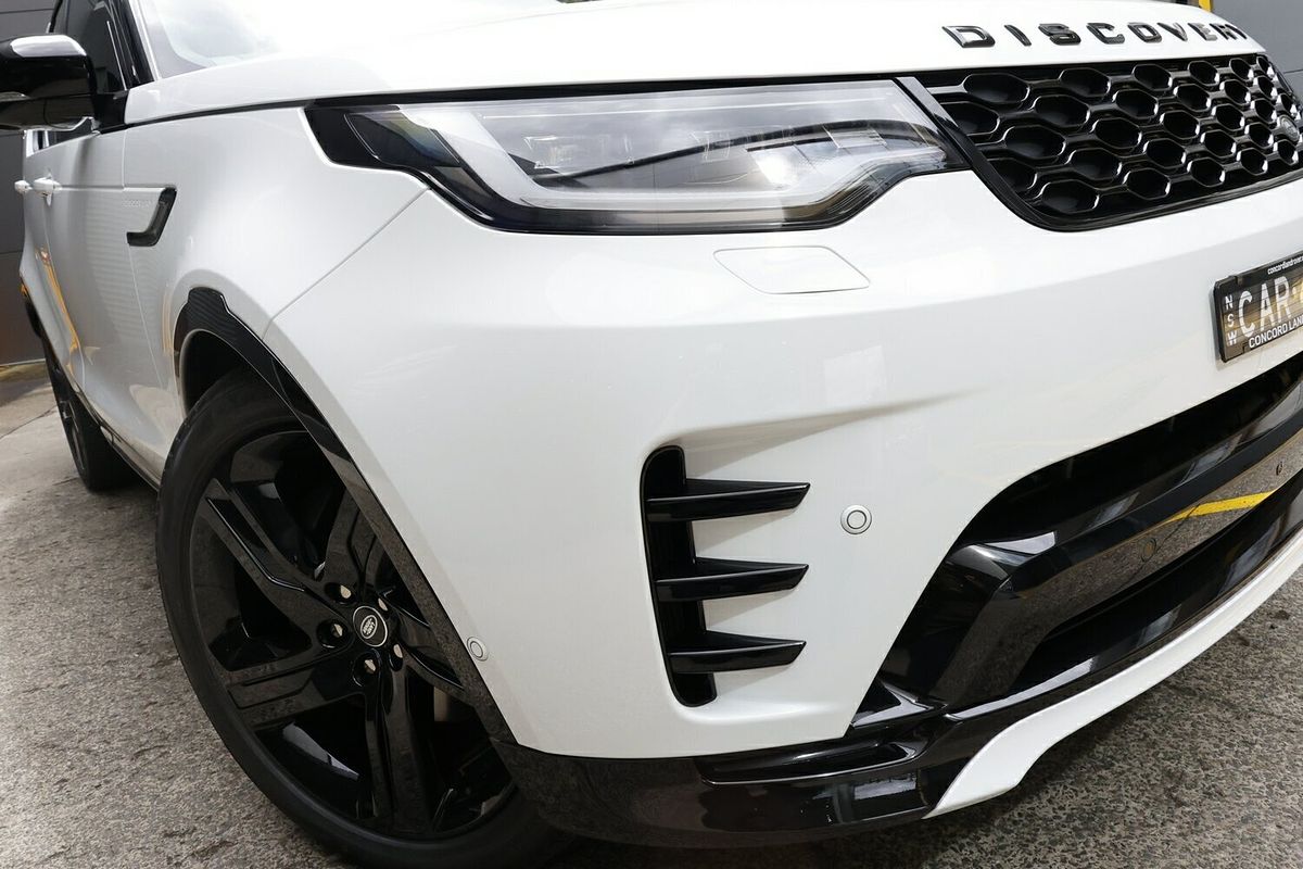 2025 Land Rover Discovery D350 Dynamic SE Series 5