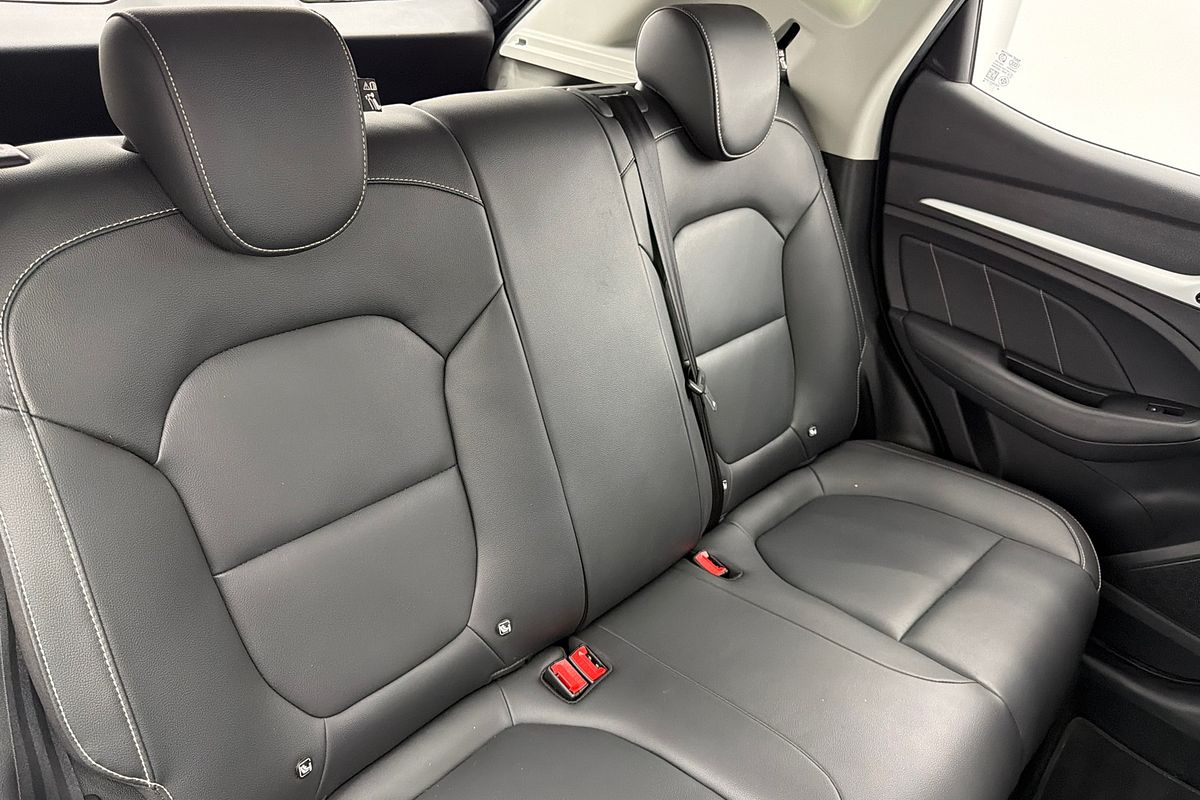 2022 MG ZS Excite AZS1