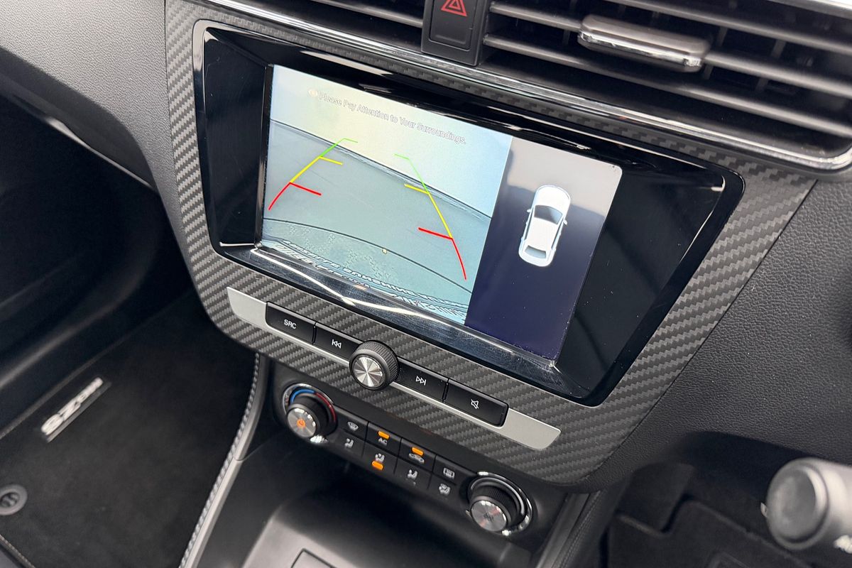 2022 MG ZS Excite AZS1