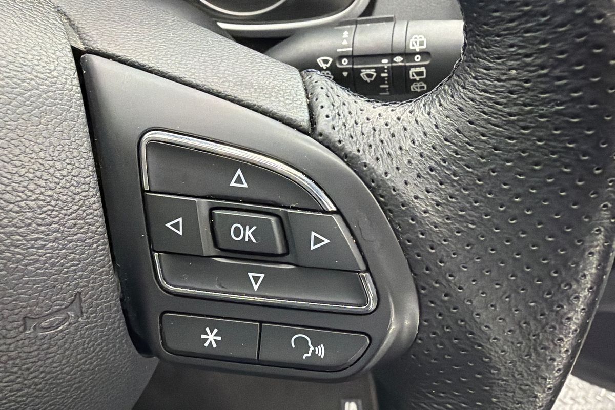 2022 MG ZS Excite AZS1