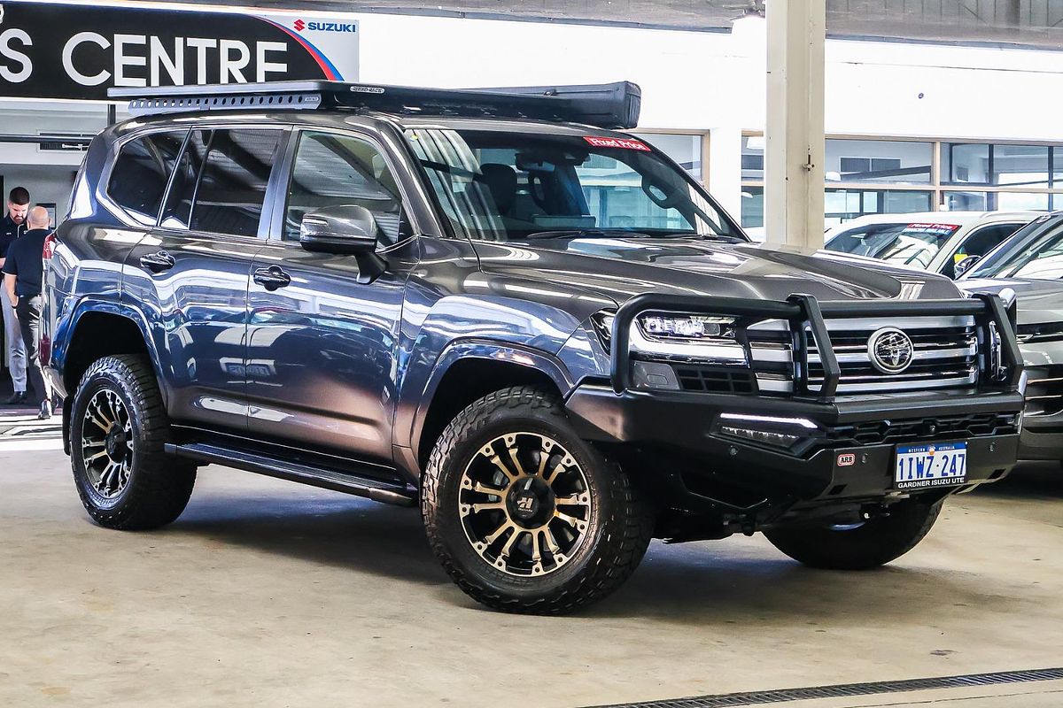 2023 Toyota Landcruiser VX FJA300R