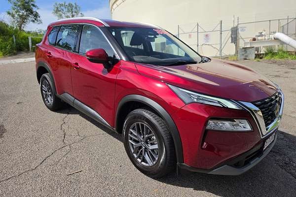 2025 Nissan X-TRAIL ST T33