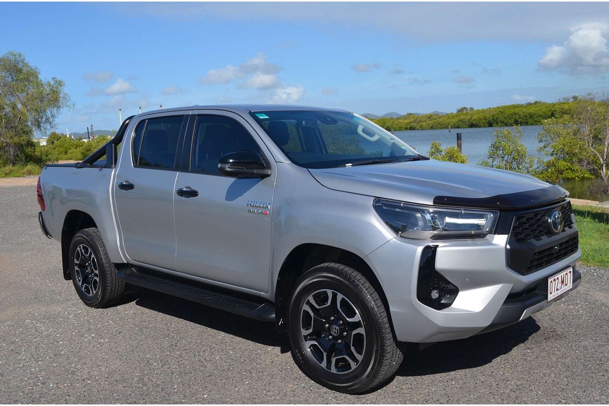 2025 Toyota Hilux SR5 48V GUN126R 4X4