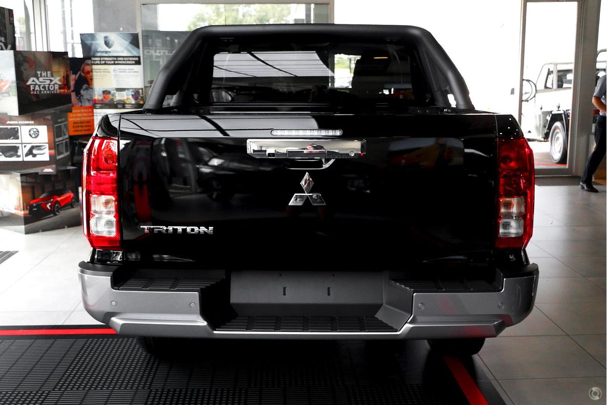 2025 Mitsubishi Triton GLX-R MV 4X4