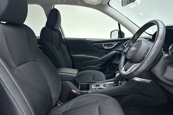 2024 Subaru Forester 2.5i S5 thumb-12