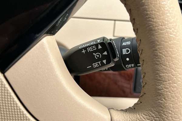 2013 Toyota Tarago GLX ACR50R thumb-15