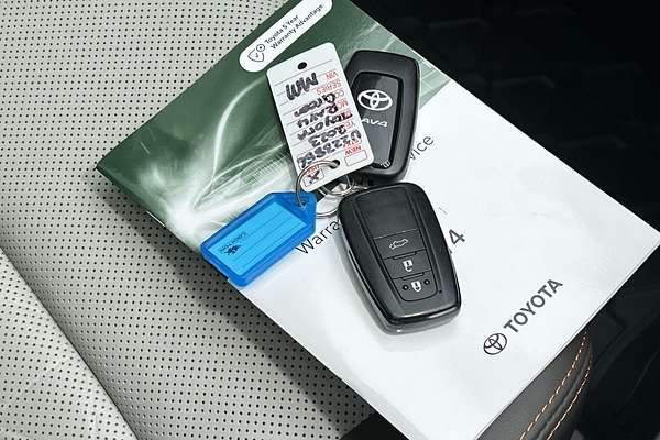 2023 Toyota RAV4 Edge AXAH54R thumb-22