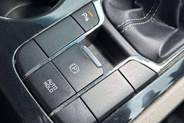 2019 Kia Carnival SLi YP thumb-17