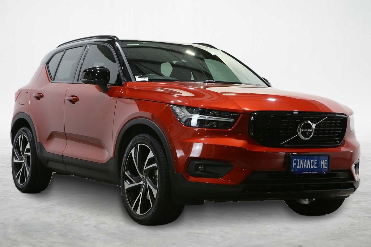 2018 Volvo XC40 T5 R-Design