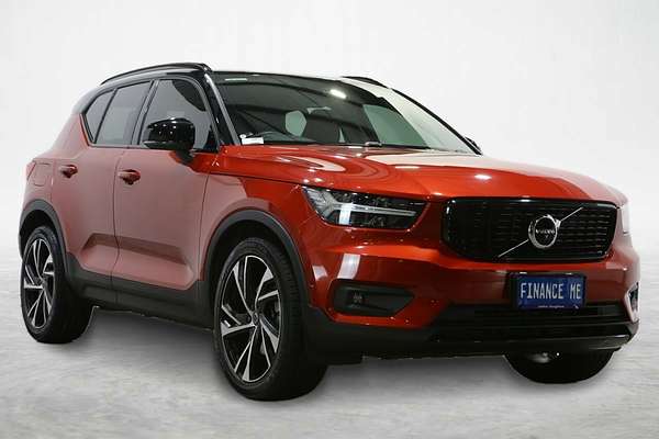 2018 Volvo XC40 T5 R-Design