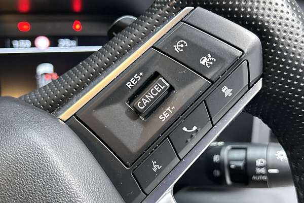 2024 Mitsubishi Outlander LS ZM thumb-17