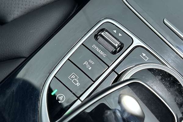 2019 Mercedes-Benz C-Class C200 W205 thumb-17