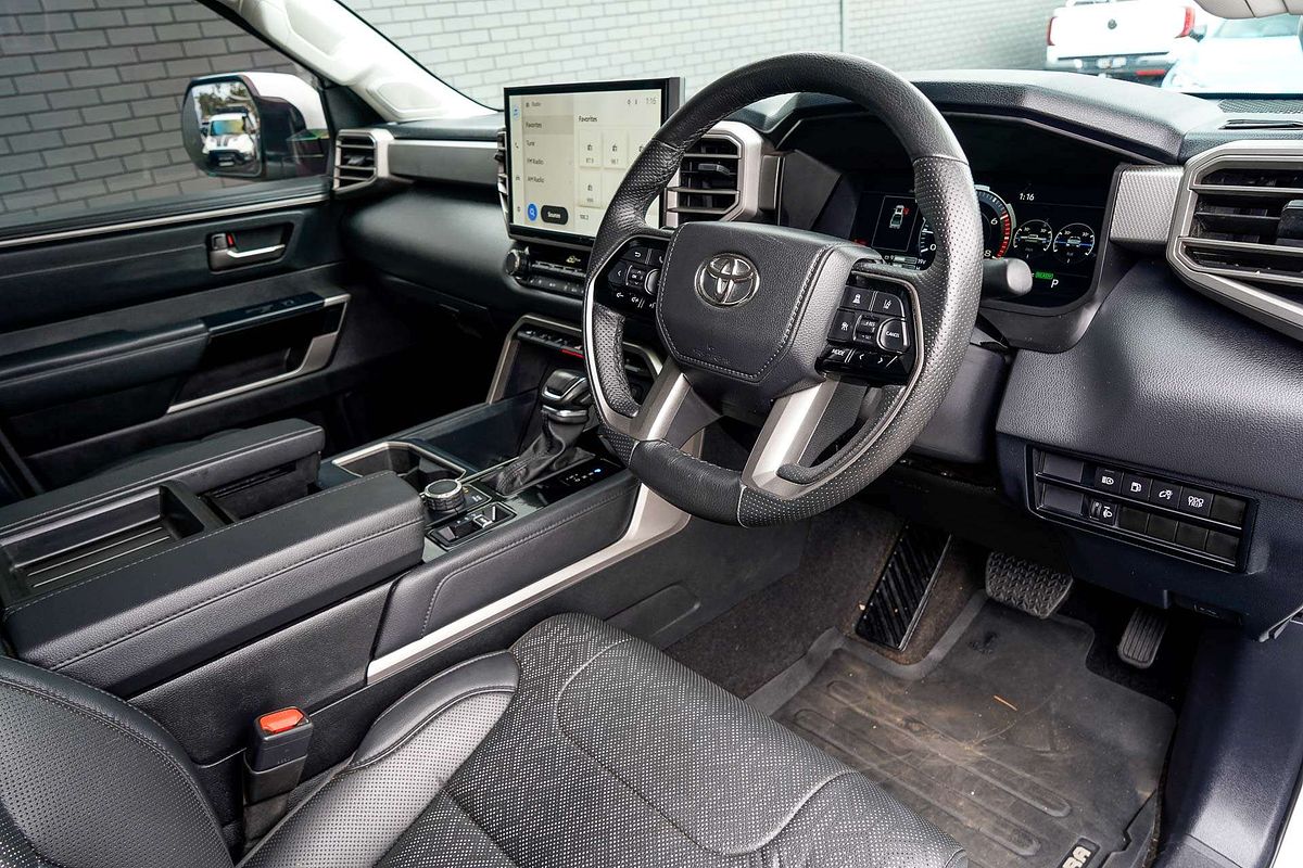 2024 Toyota Tundra Limited VXKH75L 4X4