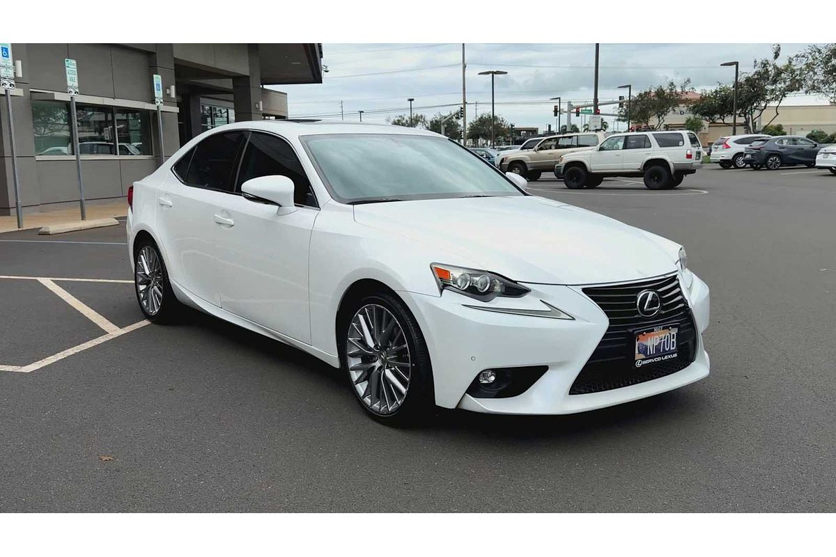 2015 Lexus IS