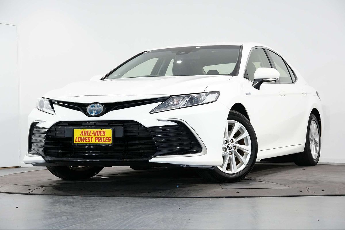 2021 Toyota Camry Ascent AXVH70R
