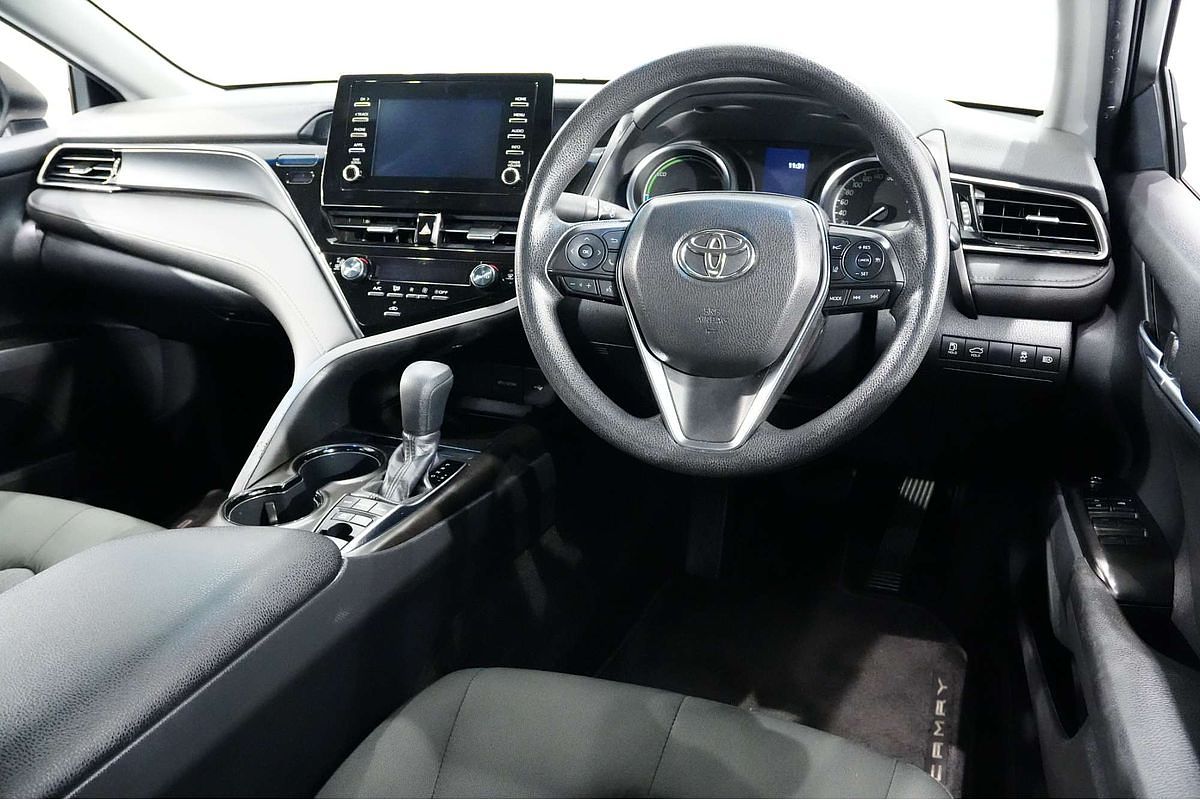 2021 Toyota Camry Ascent AXVH70R