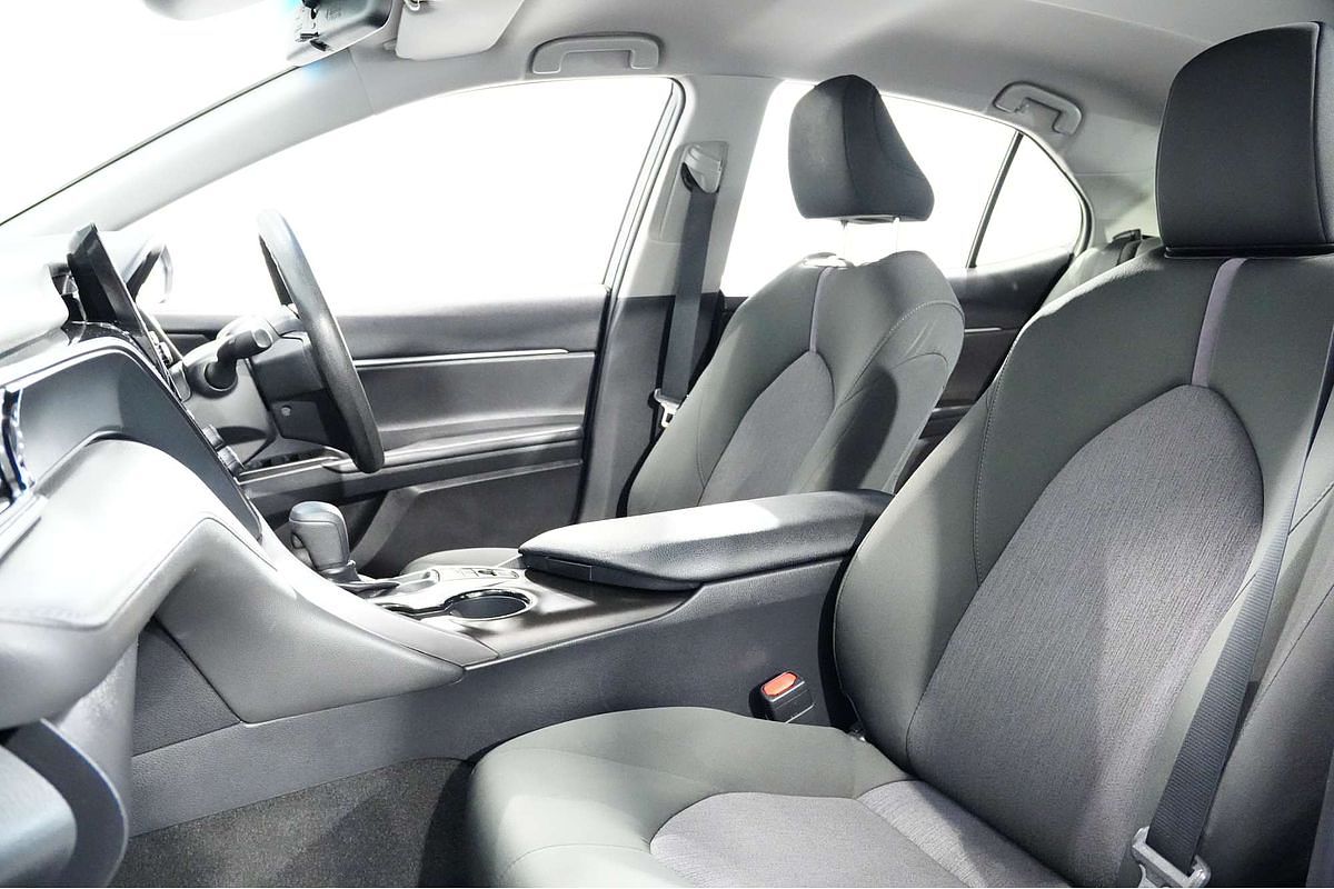 2021 Toyota Camry Ascent AXVH70R