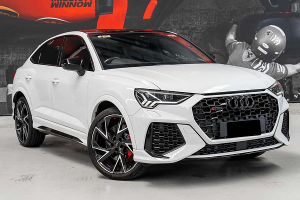 2020 Audi RS Q3  F3