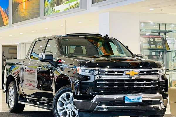 2023 Chevrolet Silverado 1500 LTZ Premium W/Tech Pack T1 4X4