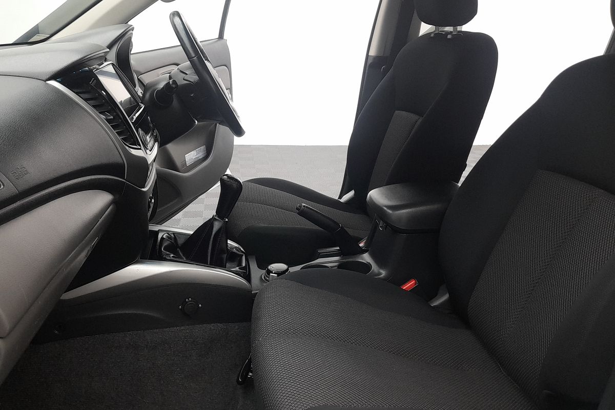 2017 Mitsubishi Triton GLS MQ 4X4