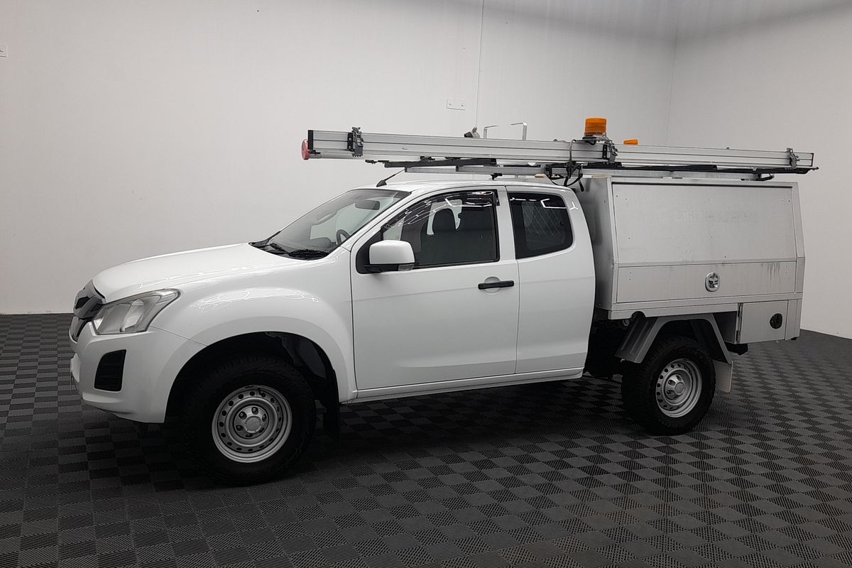 2018 Isuzu D-MAX SX High Ride Rear Wheel Drive