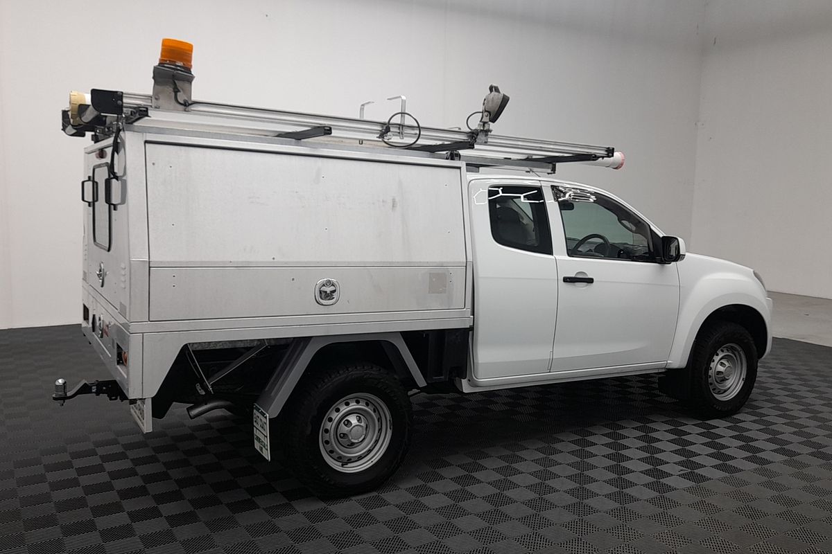 2018 Isuzu D-MAX SX High Ride Rear Wheel Drive