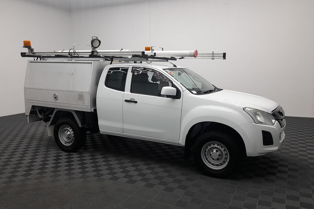 2018 Isuzu D-MAX SX High Ride Rear Wheel Drive