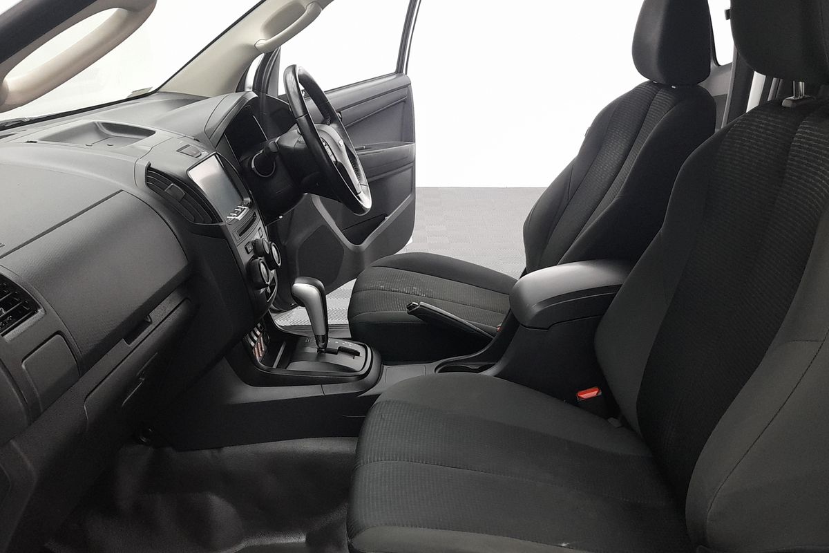 2018 Isuzu D-MAX SX High Ride Rear Wheel Drive