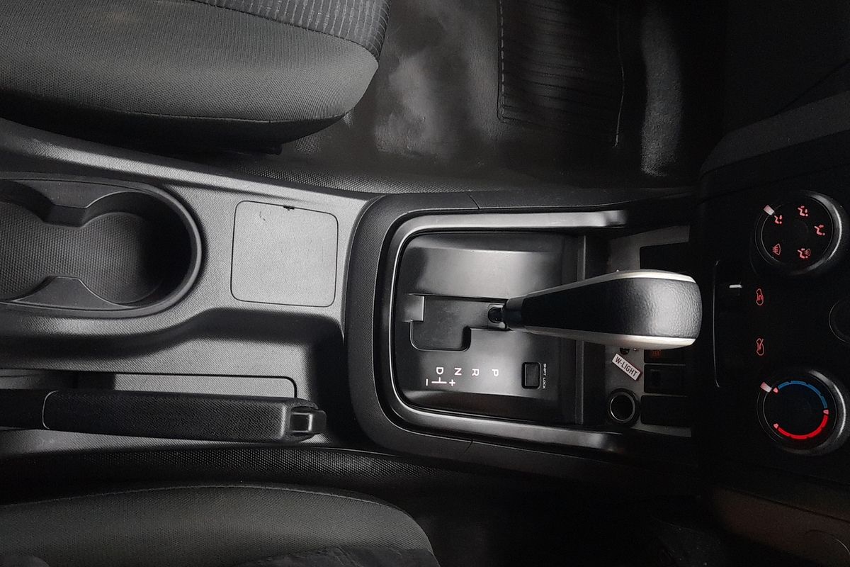 2018 Isuzu D-MAX SX High Ride Rear Wheel Drive