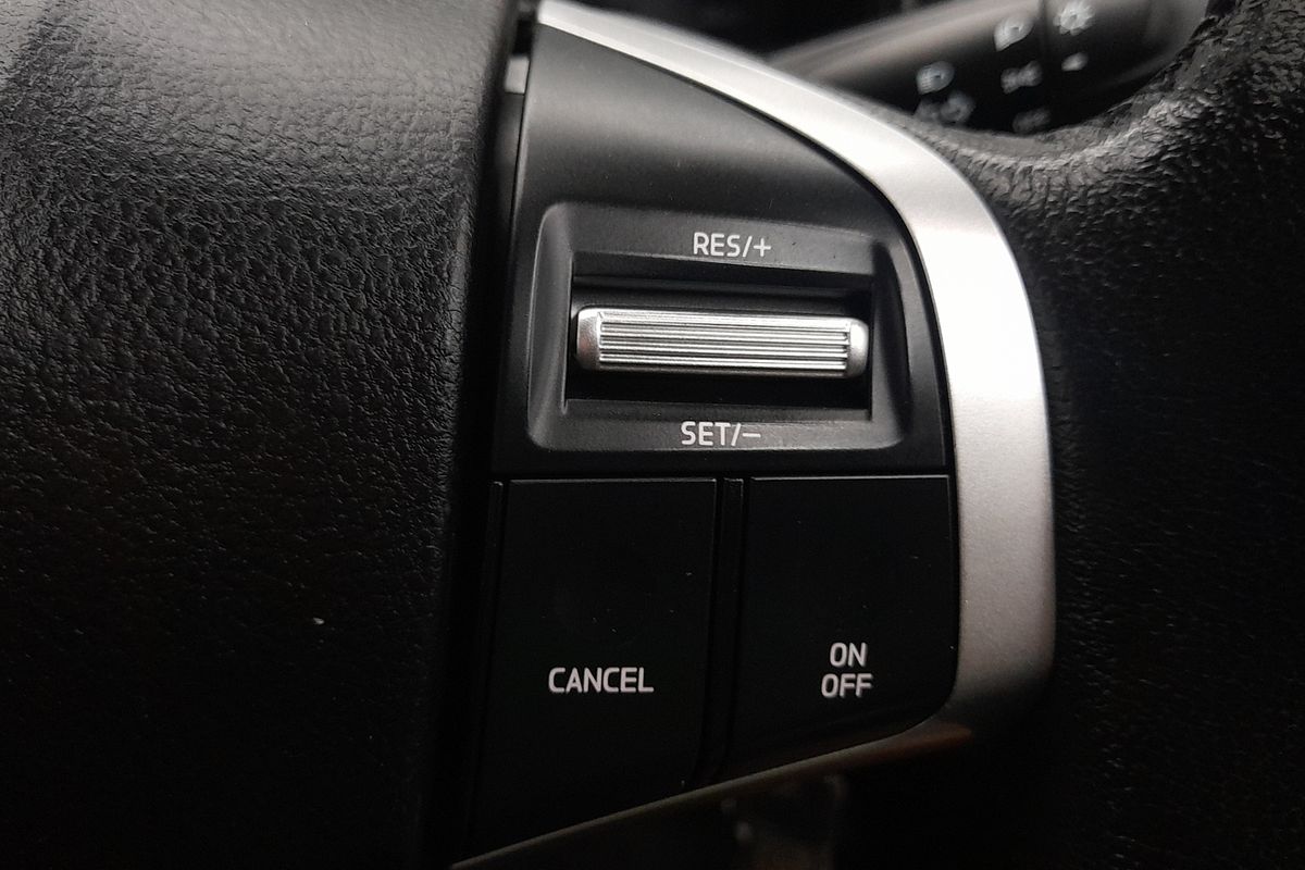 2018 Isuzu D-MAX SX High Ride Rear Wheel Drive