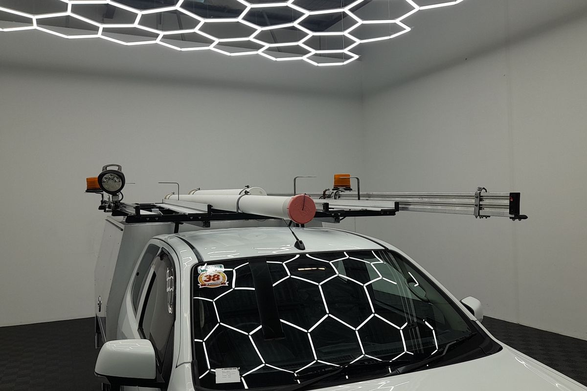 2018 Isuzu D-MAX SX High Ride Rear Wheel Drive