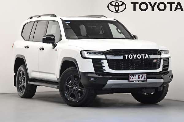2024 Toyota Landcruiser GR Sport FJA300R