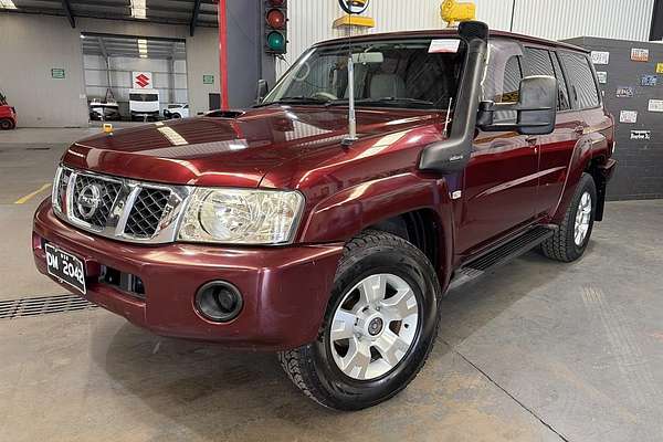 2004 Nissan Patrol ST-L (4x4) GU IV