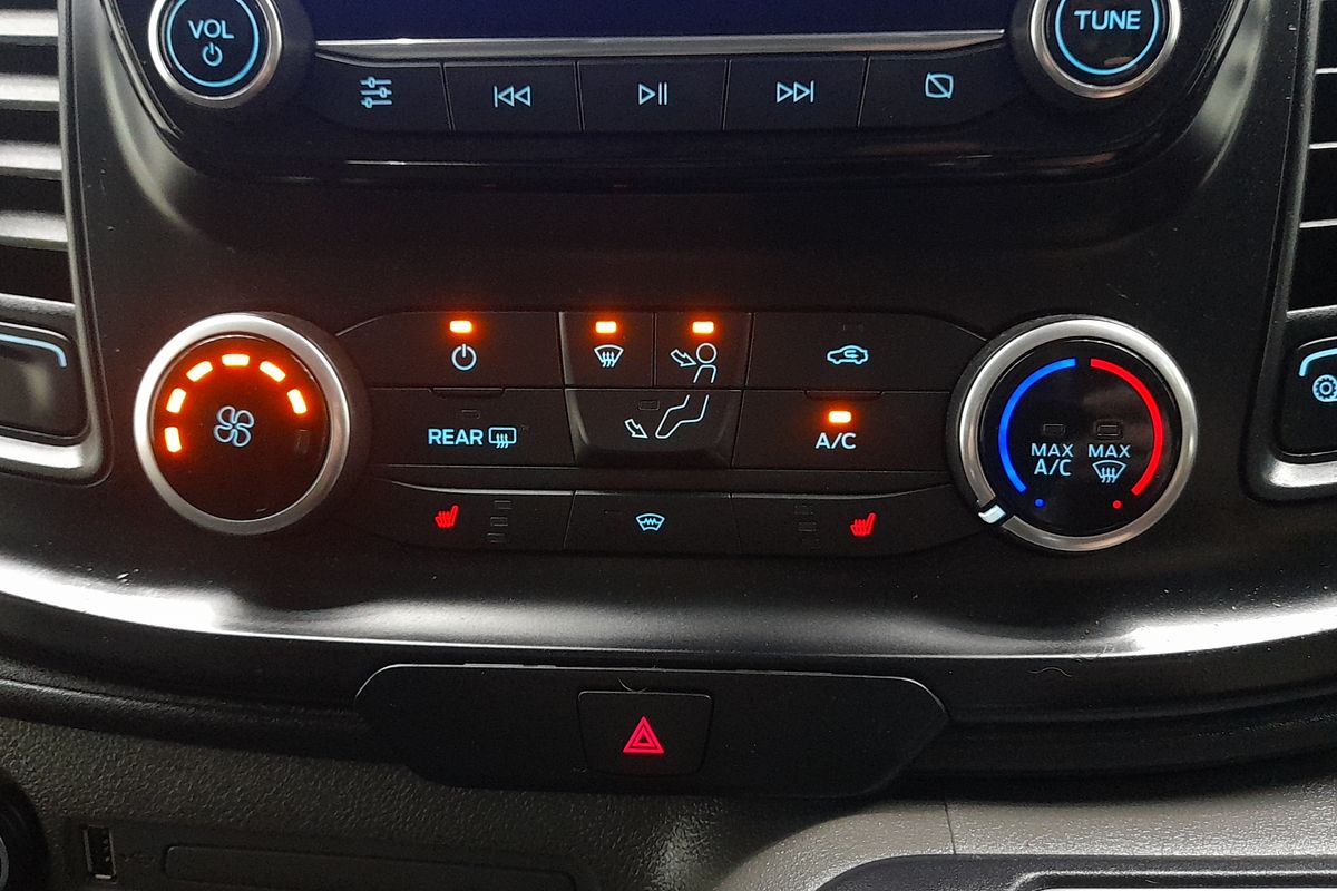 2020 Ford Transit 350L VO LWB Mid Roof