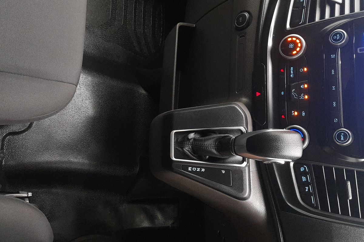 2020 Ford Transit 350L VO LWB Mid Roof