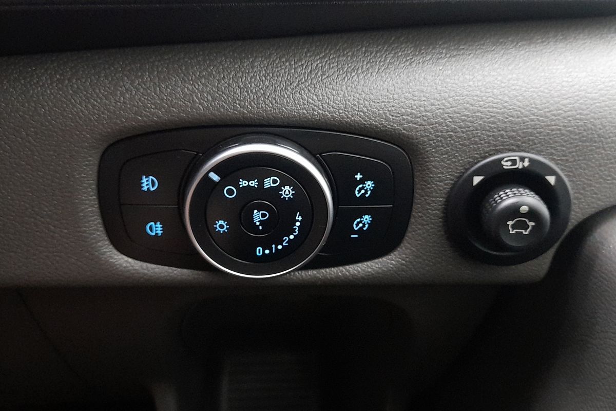 2020 Ford Transit 350L VO LWB Mid Roof