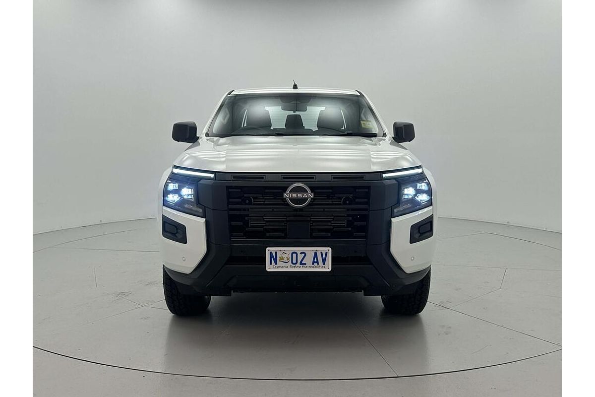 Nissan NAVARA 4X4 2.4 DSL AUTO DC SL Nissan NAVARA 4X4 2.4 DSL AUTO DC SL