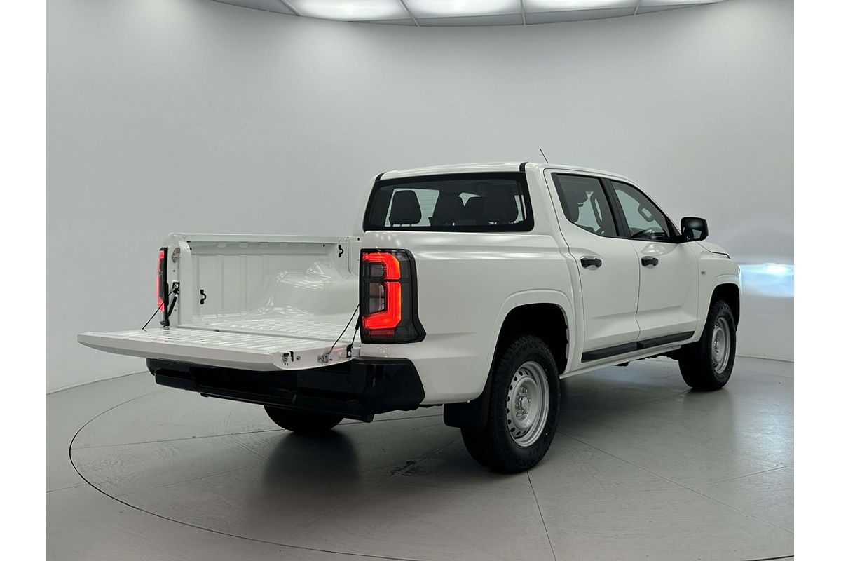 Nissan NAVARA 4X4 2.4 DSL AUTO DC SL