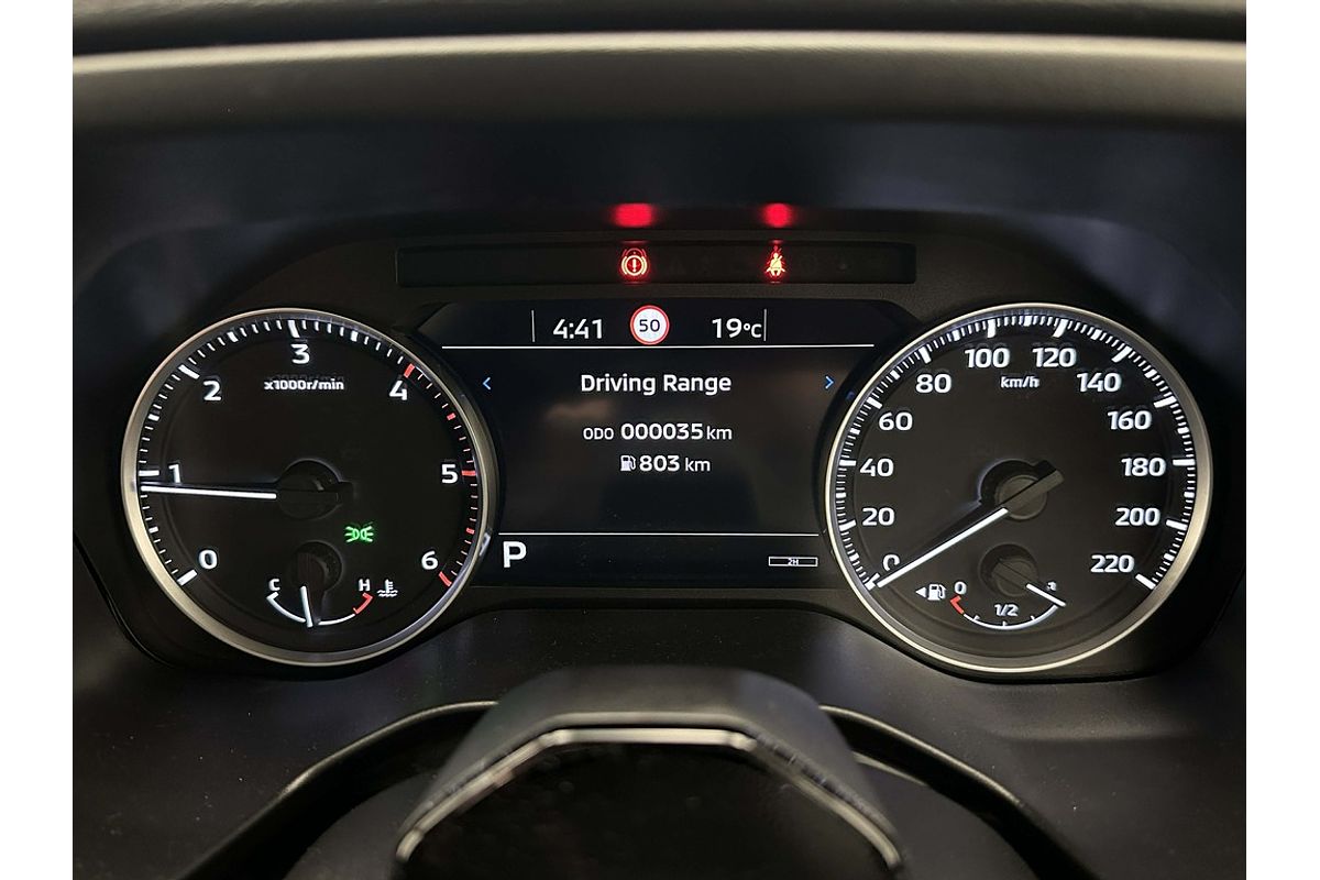 Nissan NAVARA 4X4 2.4 DSL AUTO DC SL