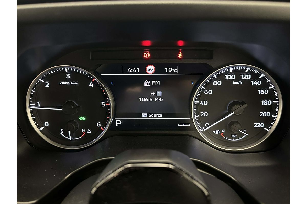 Nissan NAVARA 4X4 2.4 DSL AUTO DC SL