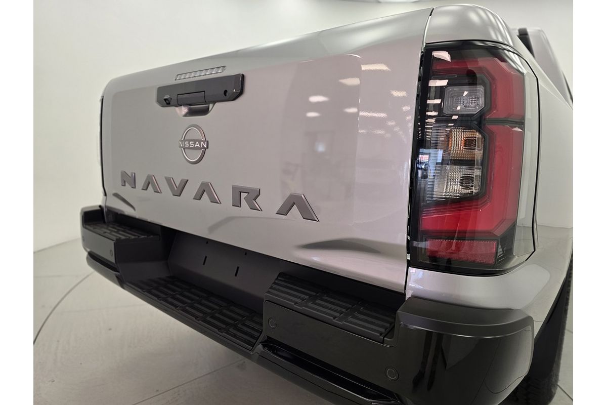 Nissan NAVARA 4X4 2.4 DSL AUTO DC SL