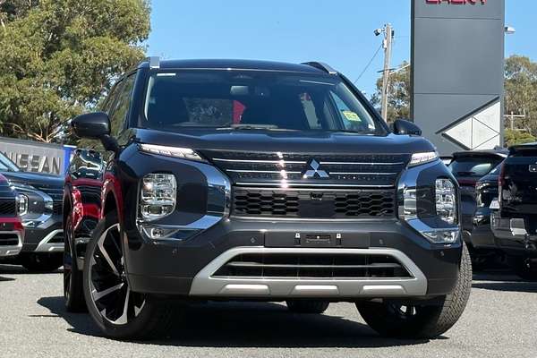 2025 Mitsubishi Outlander PHEV Aspire ZM