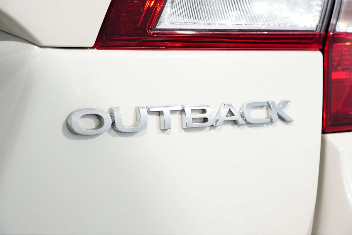 2020 Subaru Outback 2.5i 5GEN